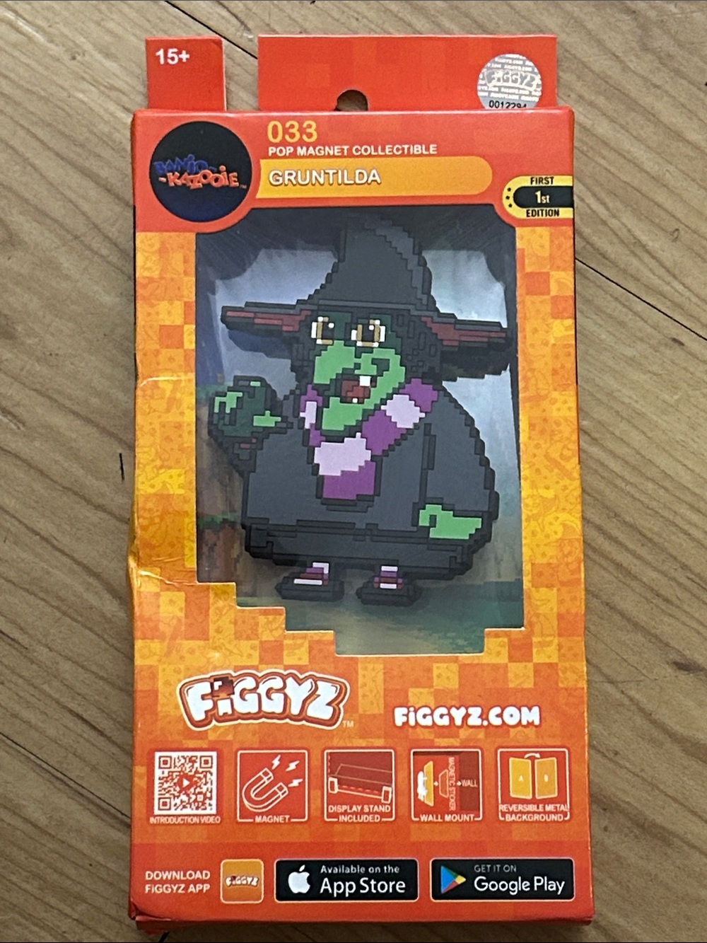Figgyz Pop Magnet Gruntilda 033 Pixel Witch - Green & Purple 1st edition